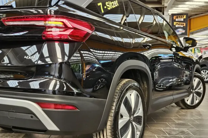 Skoda Kodiaq din 2025 cu 19.000 km - oferta SKO108169 - foto 4