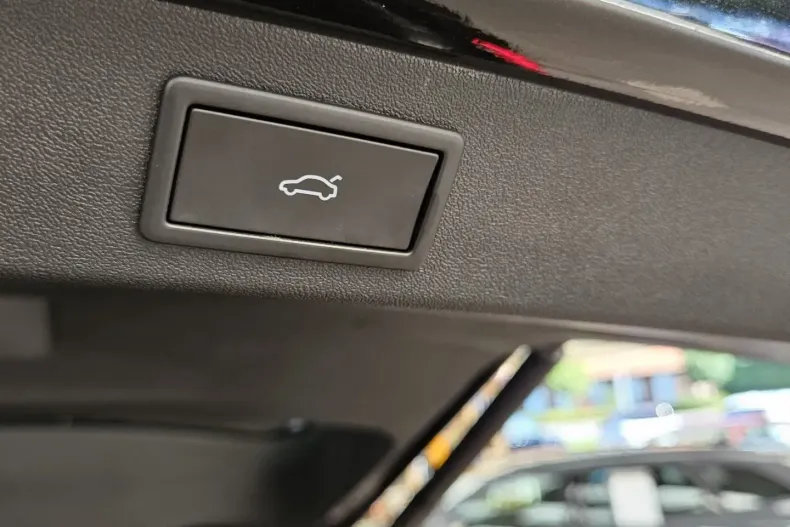 Skoda Kodiaq din 2025 cu 19.000 km - oferta SKO108169 - foto 18