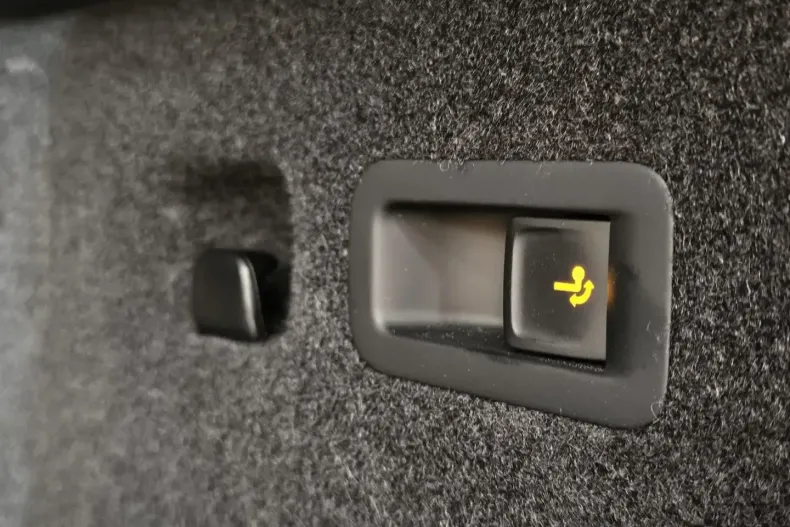 Skoda Kodiaq din 2025 cu 19.000 km - oferta SKO108169 - foto 19