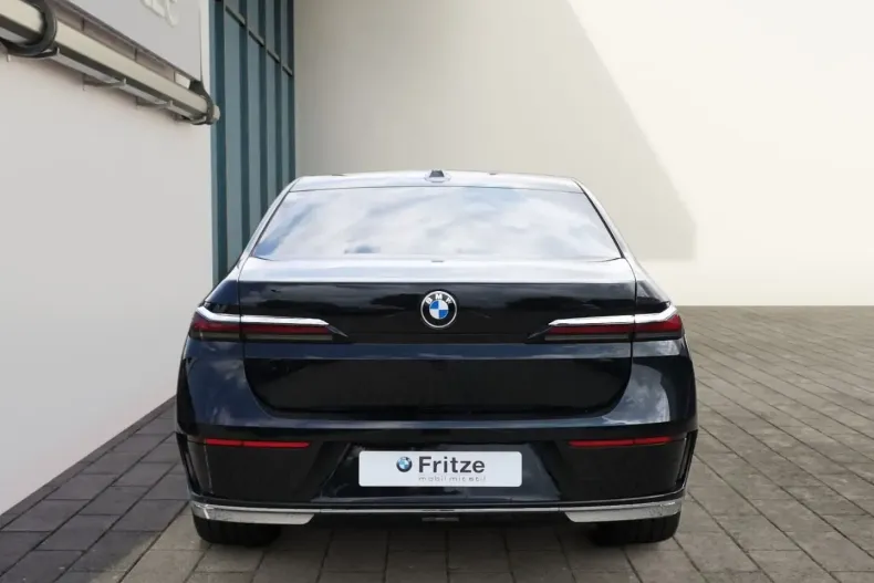 BMW 740 din 2024 cu 14.500 km - oferta BMW108171 - foto 5