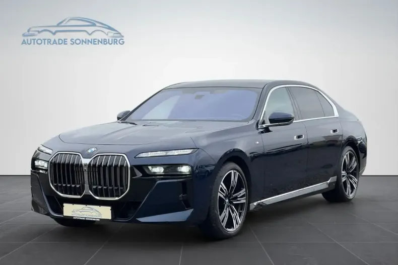 BMW 740 din 2023 cu 49.995 km - oferta BMW108173 - foto 1