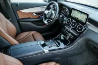 Mercedes-Benz GLC 300 din 2022 cu 42.534 km - oferta MER108179 - foto 3