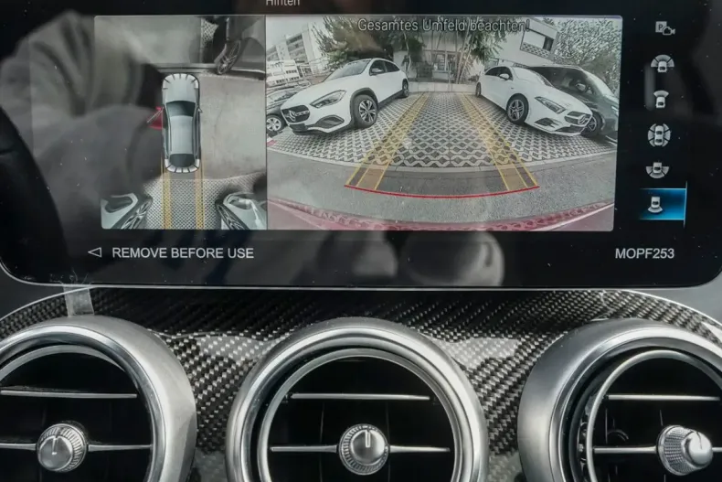 Mercedes-Benz GLC 300 din 2022 cu 69.500 km - oferta MER108180 - foto 17