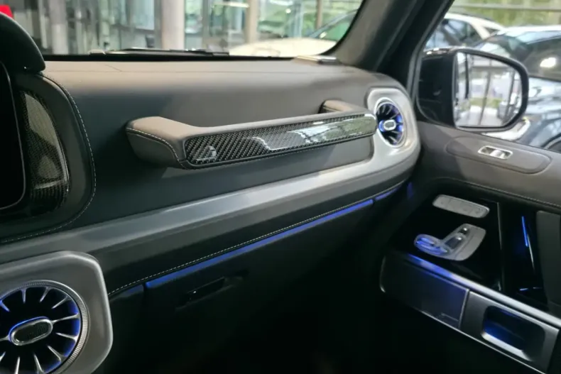 Mercedes-Benz G 63 AMG din 2024 cu 4.600 km - oferta MER108181 - foto 25