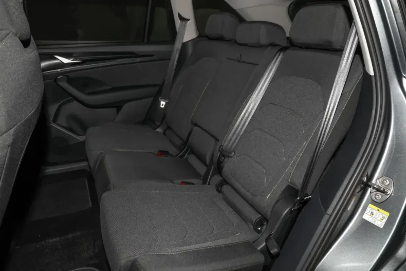 Skoda Kodiaq din 2025 cu 19.140 km - oferta SKO108184 - foto 11