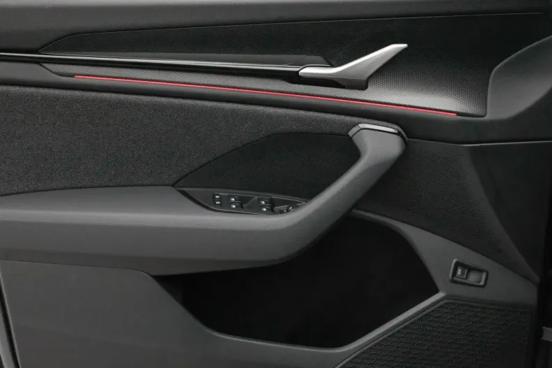 Skoda Kodiaq din 2025 cu 19.140 km - oferta SKO108184 - foto 14