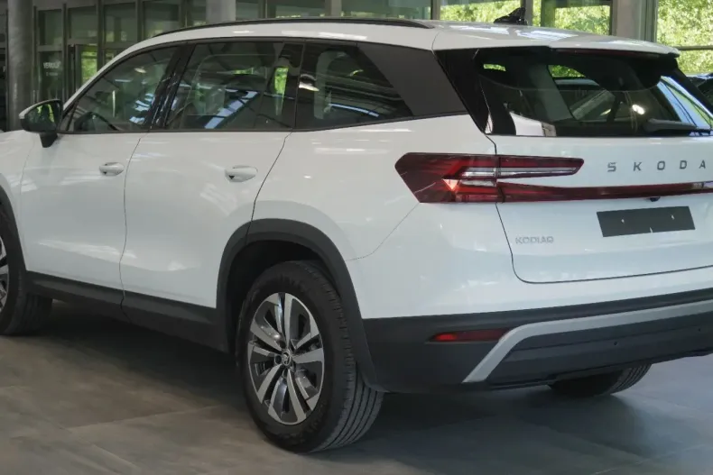 Skoda Kodiaq din 2024 cu 11.700 km - oferta SKO108197 - foto 7
