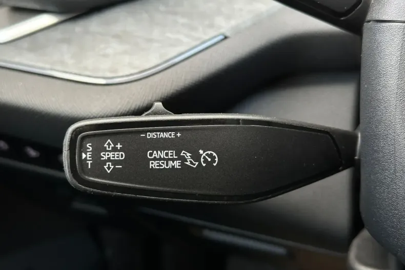 Skoda Kodiaq din 2024 cu 24.325 km - oferta SKO108202 - foto 8