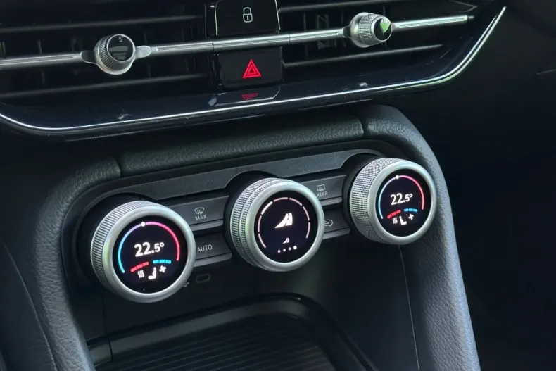 Skoda Kodiaq din 2024 cu 24.325 km - oferta SKO108202 - foto 13