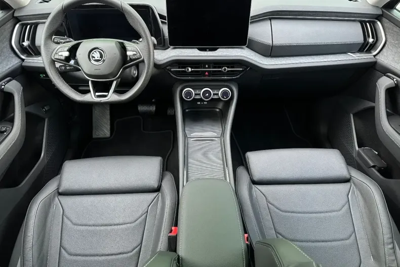 Skoda Kodiaq din 2024 cu 24.325 km - oferta SKO108202 - foto 19