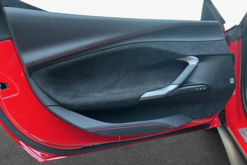 Ferrari 296 GTS din 2023 cu 1.520 km - oferta FER108207 - foto 13