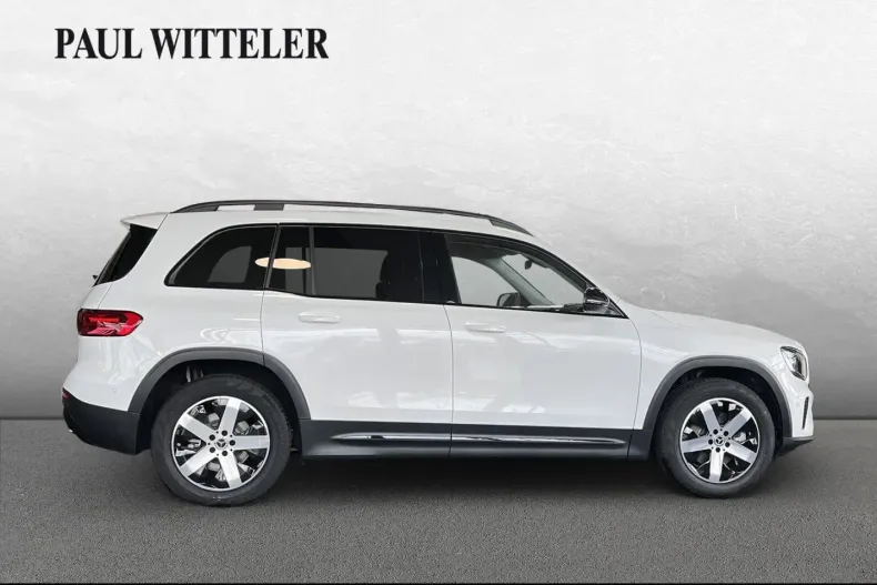 Mercedes-Benz GLB 220 din 2024 cu 13.000 km - oferta MER108224 - foto 4