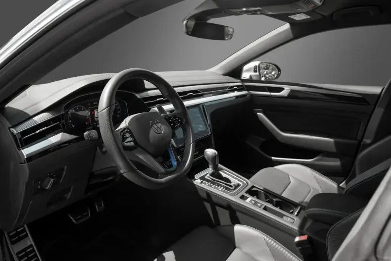 Volkswagen Arteon din 2023 cu 10.000 km - oferta VOL108228 - foto 4