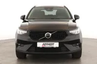 Volvo XC40 din 2023 cu 26.100 km - oferta VOL108229 - foto 2