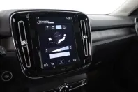 Volvo XC40 din 2023 cu 26.100 km - oferta VOL108229 - foto 13