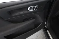 Volvo XC40 din 2023 cu 26.100 km - oferta VOL108229 - foto 15