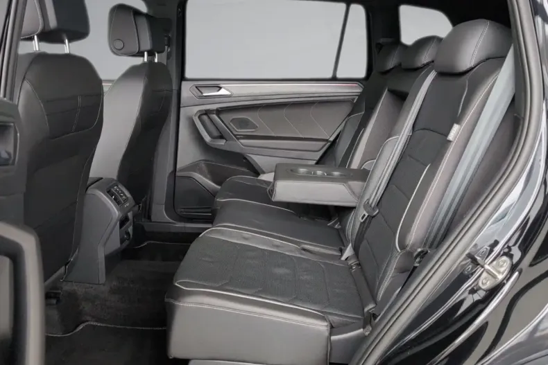 Volkswagen Tiguan Allspace din 2023 cu 25.766 km - oferta VOL108230 - foto 18