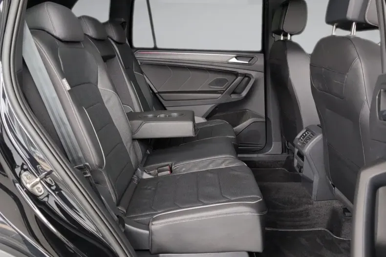 Volkswagen Tiguan Allspace din 2023 cu 25.766 km - oferta VOL108230 - foto 20