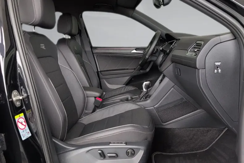 Volkswagen Tiguan Allspace din 2023 cu 25.766 km - oferta VOL108230 - foto 21