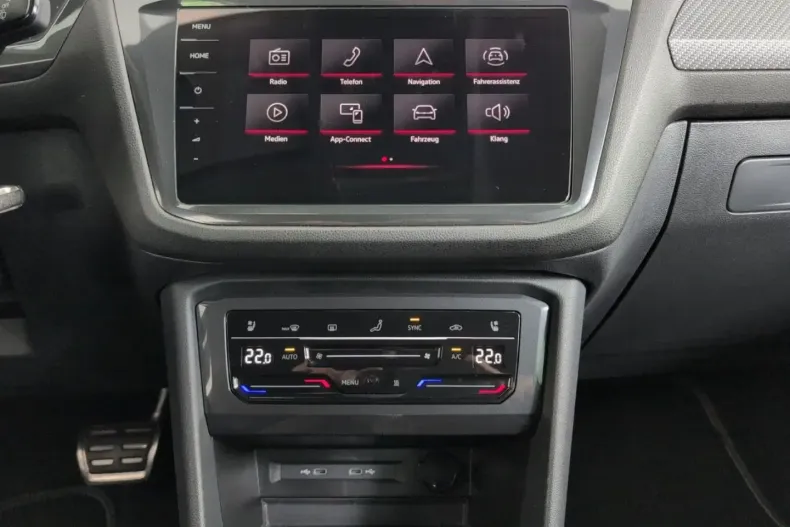 Volkswagen Tiguan Allspace din 2023 cu 25.766 km - oferta VOL108230 - foto 36