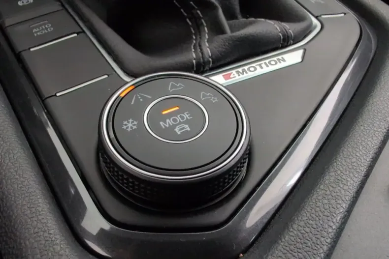 Volkswagen Tiguan Allspace din 2023 cu 25.766 km - oferta VOL108230 - foto 46