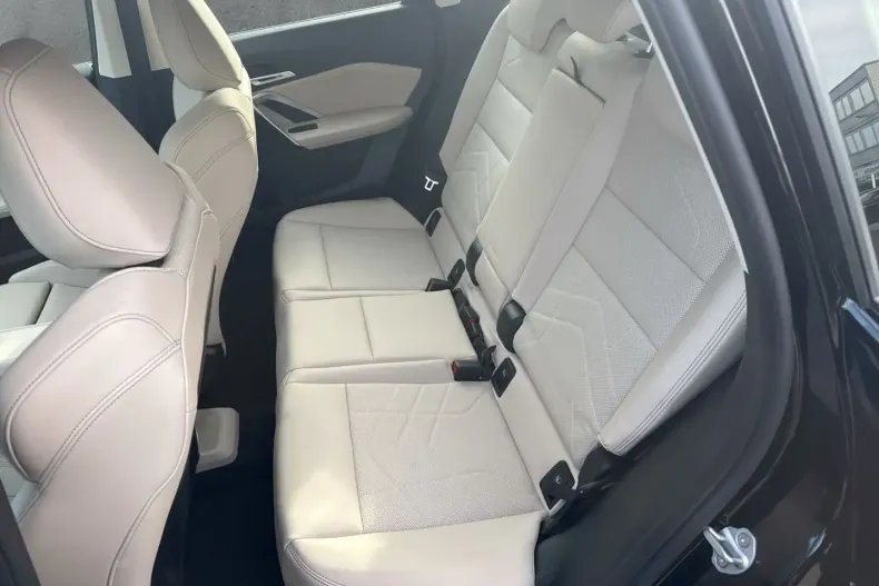 BMW X1 din 2024 cu 4.979 km - oferta BMW108231 - foto 13