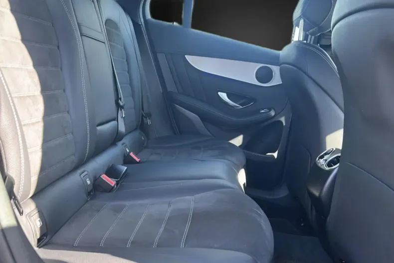 Mercedes-Benz GLC 300 din 2021 cu 35.347 km - oferta MER108234 - foto 16