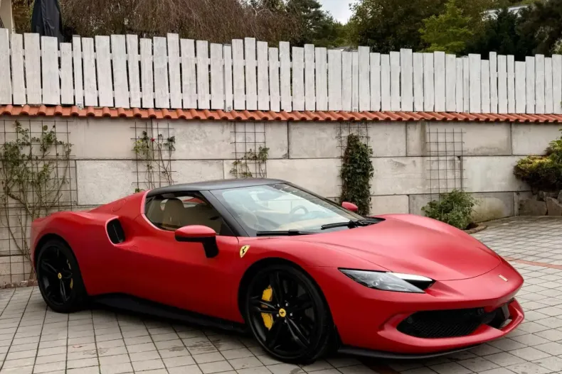 Ferrari 296 GTB din 2024 cu 4.899 km - oferta FER108239 - foto 7