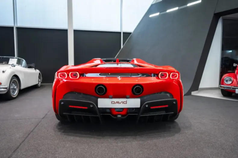 Ferrari SF90 din 2023 cu 3.094 km - oferta FER108257 - foto 28