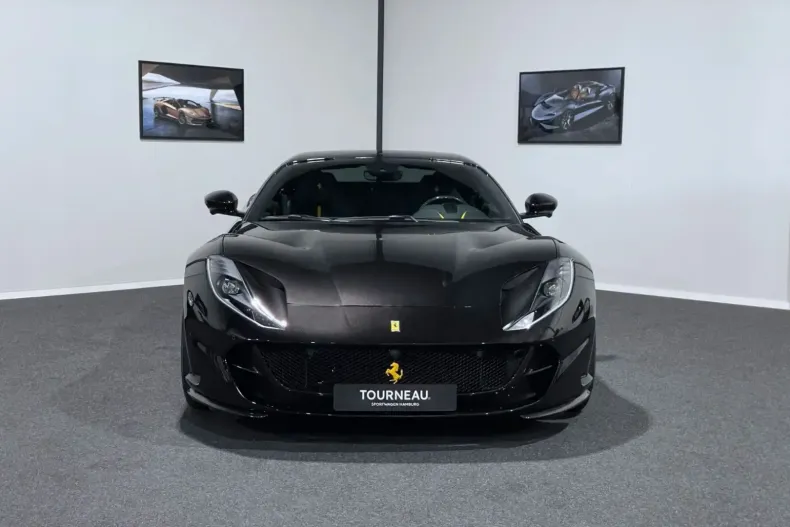 Ferrari 812 din 2022 cu 11.449 km - oferta FER108261 - foto 3