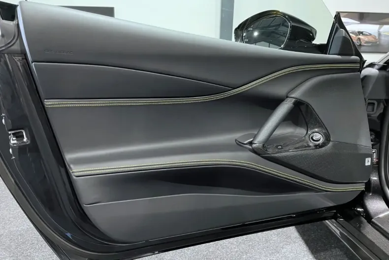 Ferrari 812 din 2022 cu 11.449 km - oferta FER108261 - foto 15