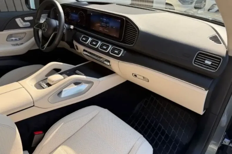 Mercedes-Benz GLE 450 din 2024 cu 26.600 km - oferta MER108282 - foto 14