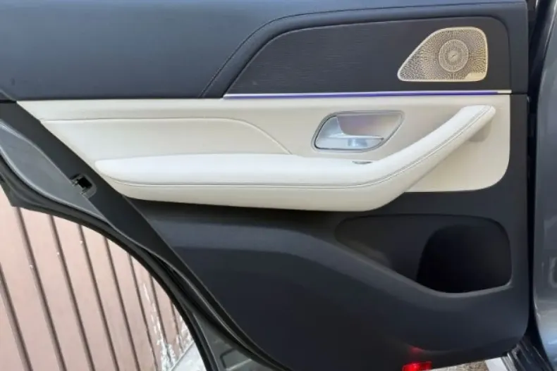 Mercedes-Benz GLE 450 din 2024 cu 26.600 km - oferta MER108282 - foto 16