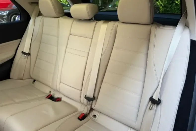 Mercedes-Benz GLE 450 din 2024 cu 26.600 km - oferta MER108282 - foto 18