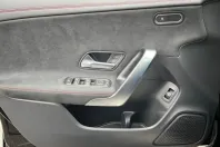 Mercedes-Benz CLA 200 din 2024 cu 7.378 km - oferta MER108283 - foto 19