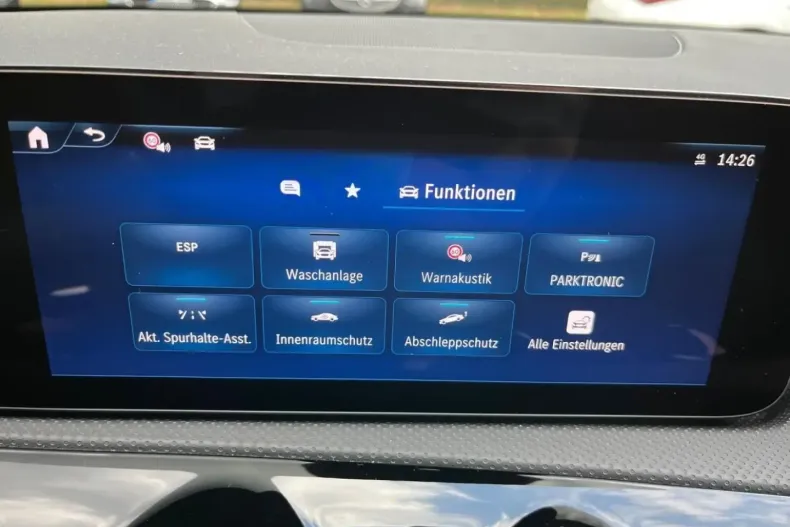 Mercedes-Benz CLA 200 din 2024 cu 7.378 km - oferta MER108283 - foto 23