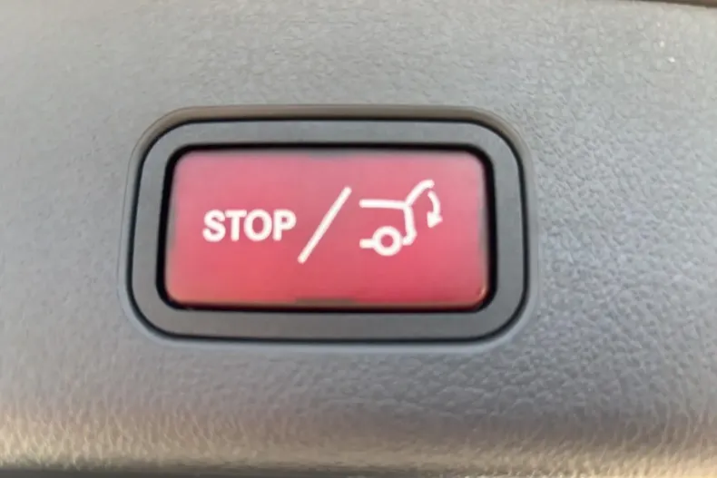 Mercedes-Benz GLC 200 din 2024 cu 22.967 km - oferta MER108287 - foto 21