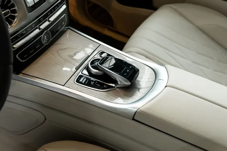 Mercedes-Benz G 63 AMG din 2023 cu 10.920 km - oferta MER108289 - foto 18