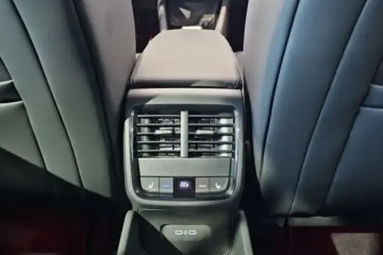 Skoda Octavia din 2024 cu 5.960 km - oferta SKO108293 - foto 18