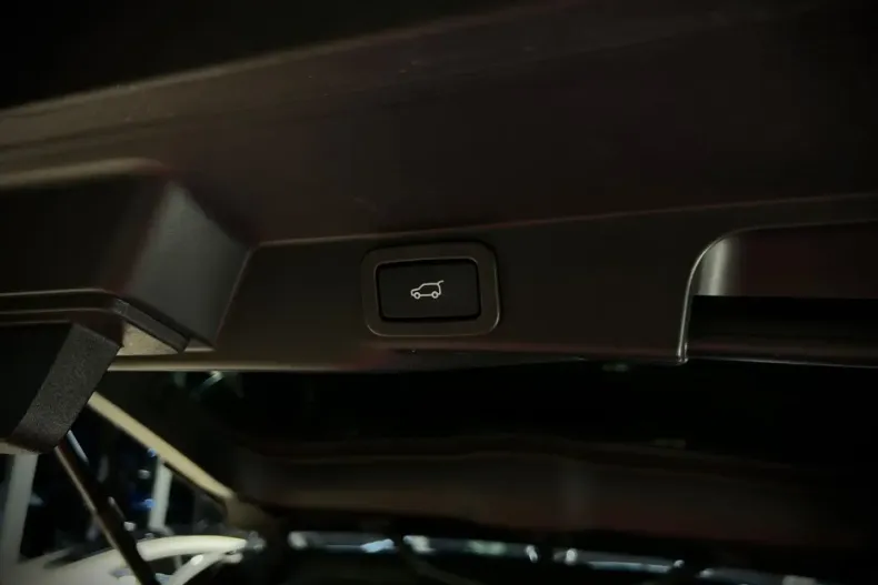 Land Rover Range Rover Sport din 2022 cu 60.500 km - oferta LAN108302 - foto 20