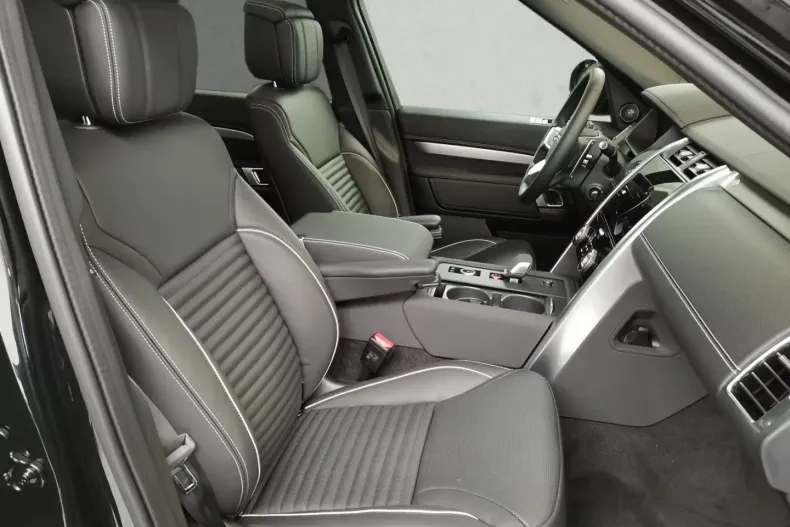 Land Rover Discovery din 2023 cu 30.000 km - oferta LAN108308 - foto 4