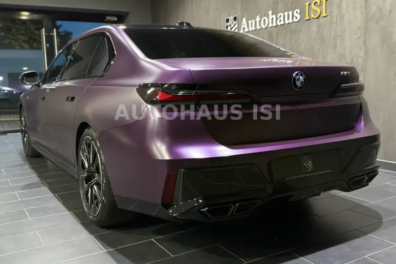 BMW i7 din 2024 cu 15.600 km - oferta BMW108310 - foto 11