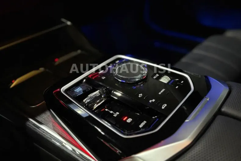 BMW i7 din 2024 cu 15.600 km - oferta BMW108310 - foto 20