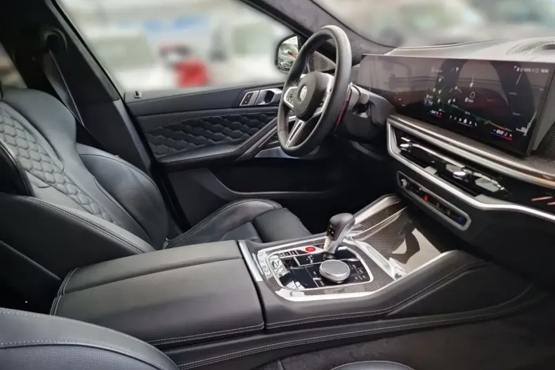 BMW X6 M din 2024 cu 40.600 km - oferta BMW108311 - foto 4