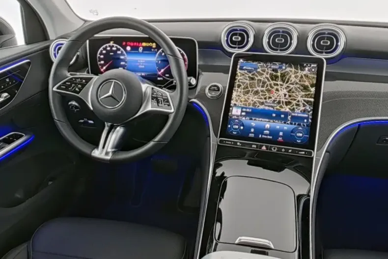 Mercedes-Benz GLC 220 din 2024 cu 43.898 km - oferta MER108318 - foto 5