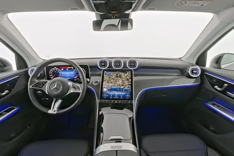 Mercedes-Benz GLC 220 din 2024 cu 43.898 km - oferta MER108318 - foto 6