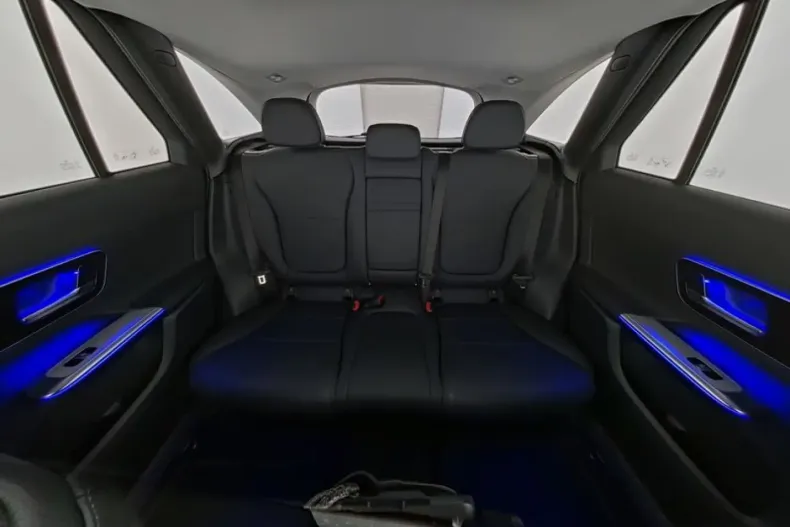 Mercedes-Benz GLC 220 din 2024 cu 43.898 km - oferta MER108318 - foto 7