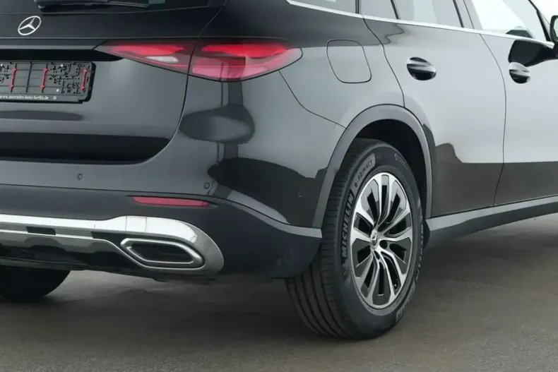 Mercedes-Benz GLC 220 din 2024 cu 43.898 km - oferta MER108318 - foto 9