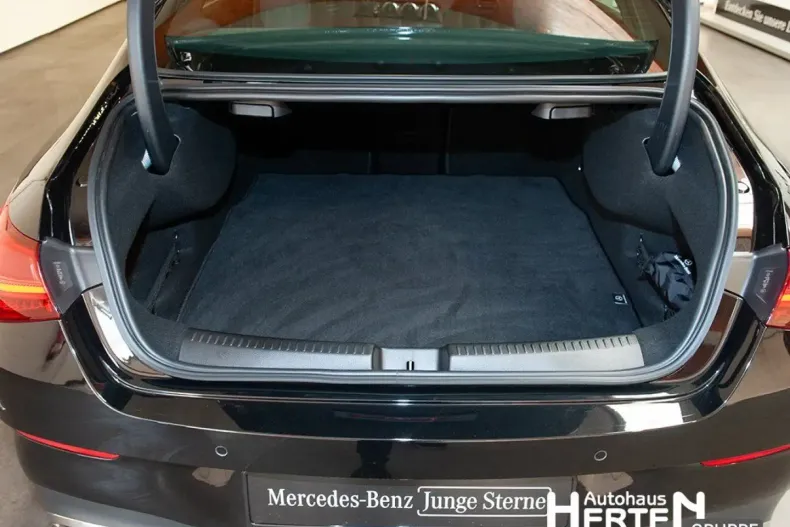 Mercedes-Benz CLA 250 din 2024 cu 6.762 km - oferta MER108329 - foto 15