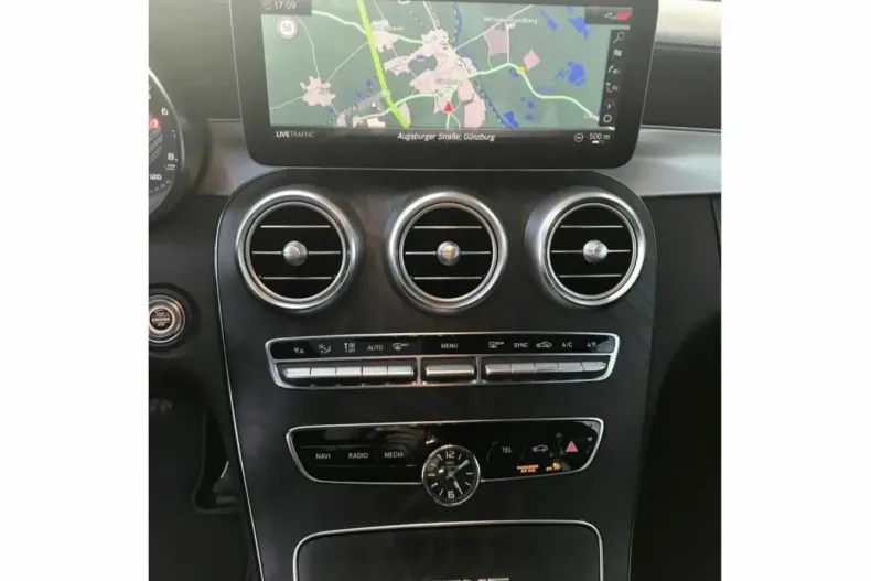 Mercedes-Benz C 63 AMG din 2020 cu 54.250 km - oferta MER108337 - foto 13